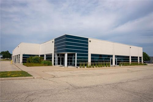 99 Randall Dr, Waterloo, ON, N2V1C5 | Card Image