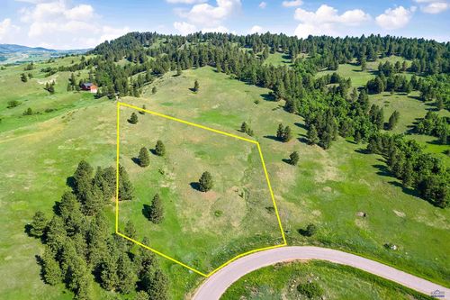 3949 Twisted Oak Rd, sturgis, SD, 57785-2908 | Card Image