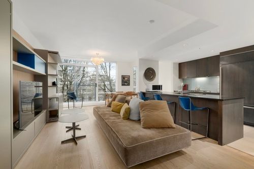 203-1455 Howe St, Vancouver, BC, V6Z1C2 | Card Image