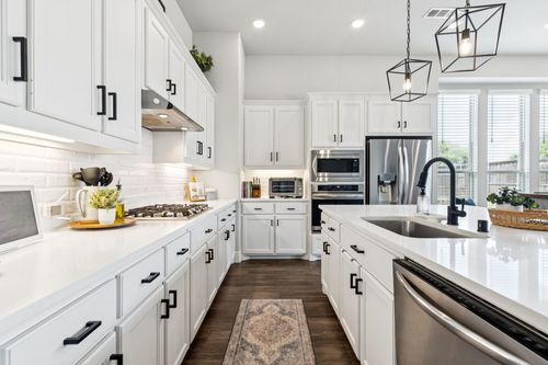 3330 Adobe Vis, Aubrey, TX, 76227-2522 | Card Image