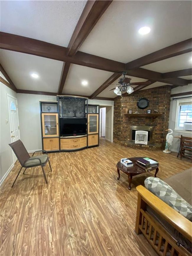 16104 Highway 1, House other with 3 bedrooms, 3 bathrooms and null parking in Simmesport LA | Image 17