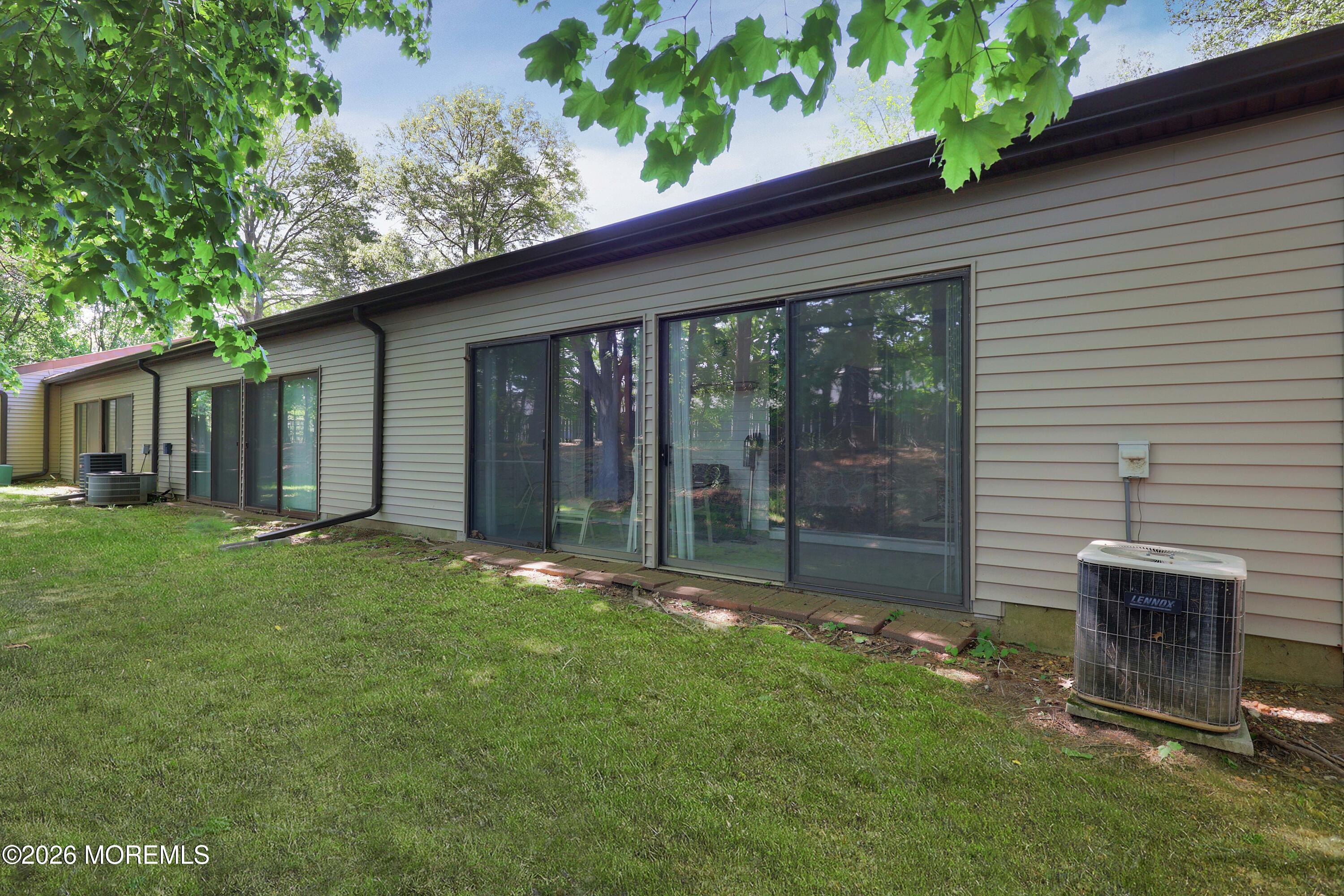 Residential in Manalapan 5