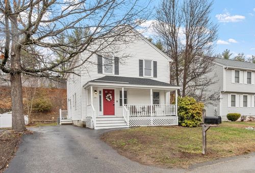 29 Lamplighter Ln, North Chelmsford, MA, 01863-2328 | Card Image