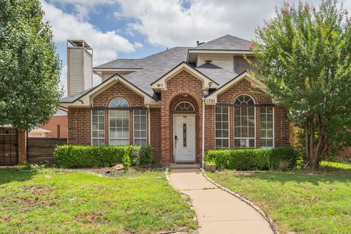 1701 Creekway Dr, Lewisville, TX, 75067-4988 | Card Image