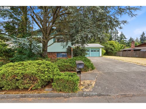 17610 Ne Multnomah Dr, Portland, OR, 97230-6337 | Card Image
