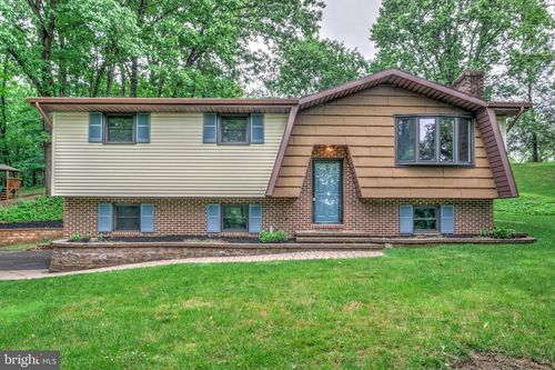 56 Clearview Rd, WILLOW STREET, PA, 17584-9350 | Card Image