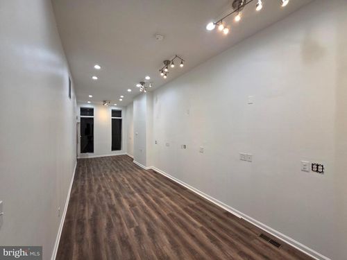 apt-1-2412 N Charles St, BALTIMORE, MD, 21218-5571 | Card Image