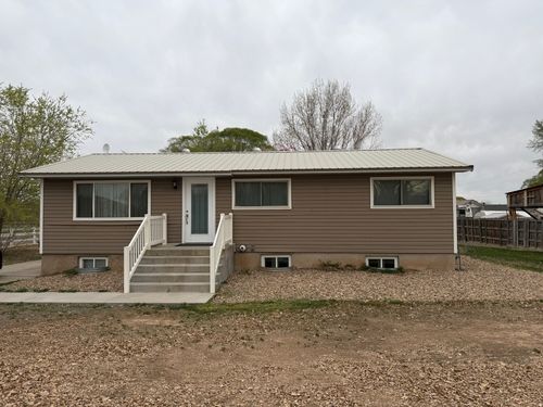 378 N 800 E, Roosevelt, UT, 84066-2569 | Card Image
