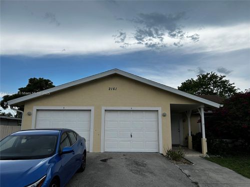 2161 41st St Sw, NAPLES, FL, 34116-6575 | Card Image