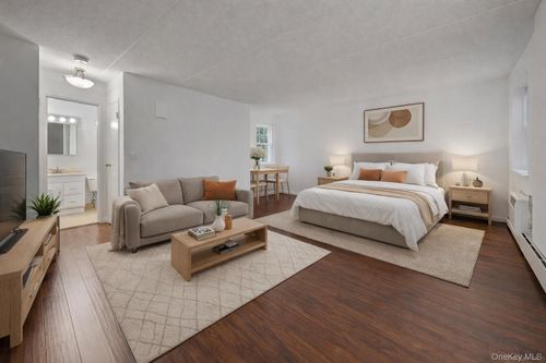 4 Consulate Dr, Eastchester, NY, 10707-2437 | Card Image