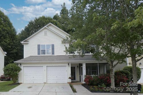 9153 Glenashley Dr, Cornelius, NC, 28031-9032 | Card Image