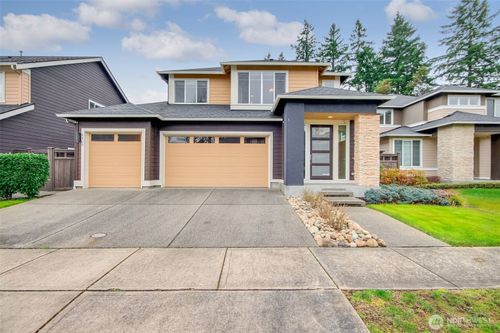 5860 S 326th Ct, Auburn, WA, 98001-5801 | Card Image