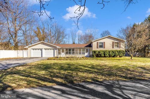 3493 Augusta Dr, IJAMSVILLE, MD, 21754-9040 | Card Image