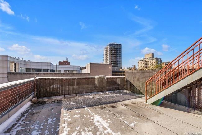 APT-4C - 136-17 Maple Ave, Condo with 2 bedrooms, 3 bathrooms and 1 parking in Flushing NY | Image 16