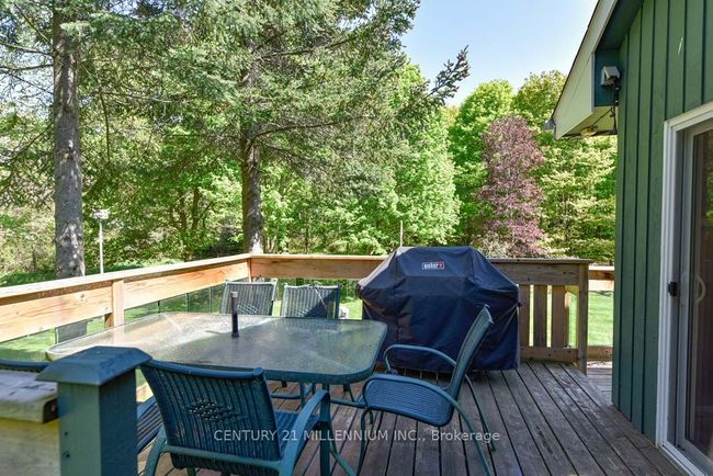 248504 5 Sideroad, House other with 3 bedrooms, 3 bathrooms and 18 parking in Mono ON | Image 21