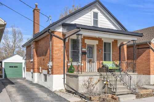 214 Ferguson St, Guelph, ON, N1E2Z3 | Card Image