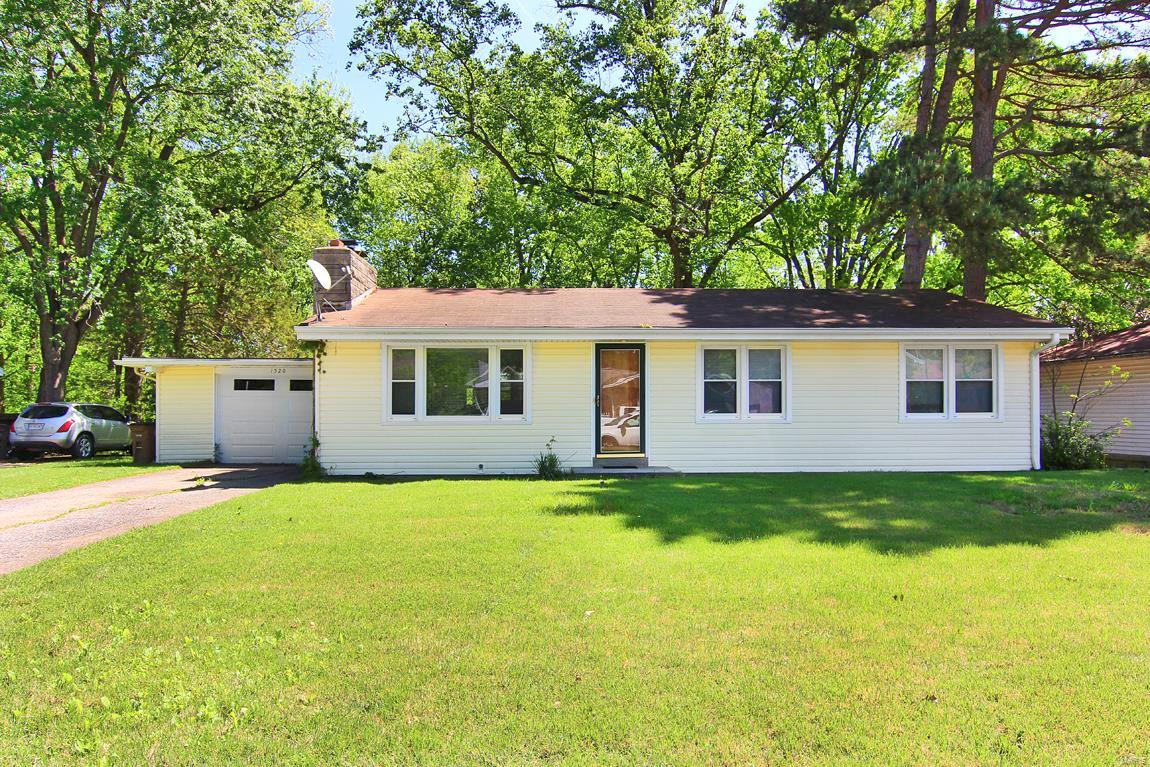 Price Dr, Cape Girardeau, MO 63701