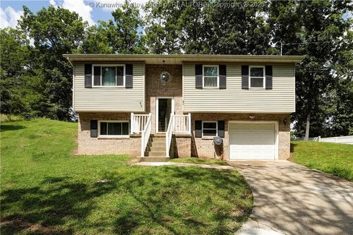 51 Beaver Dr, Hurricane, WV, 25526-9396 | Card Image