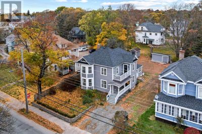 124 Church St, House other with 3 bedrooms, 2 bathrooms and null parking in Amherst NS | Image 1