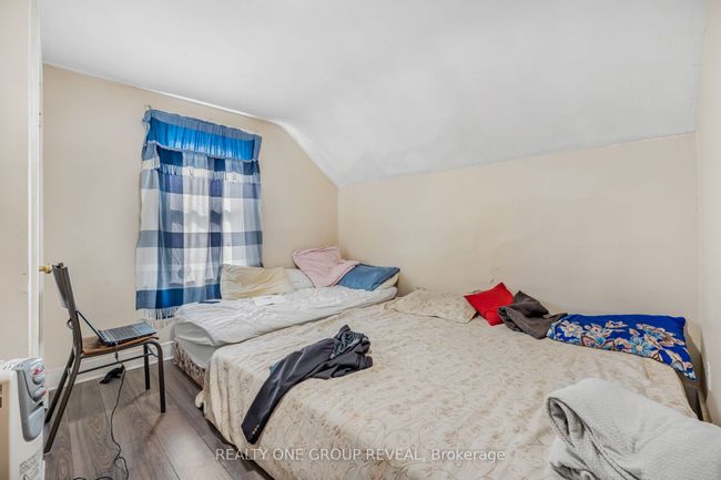 160 Fares St, Home with 4 bedrooms, 2 bathrooms and 4 parking in Port Colborne ON | Image 16