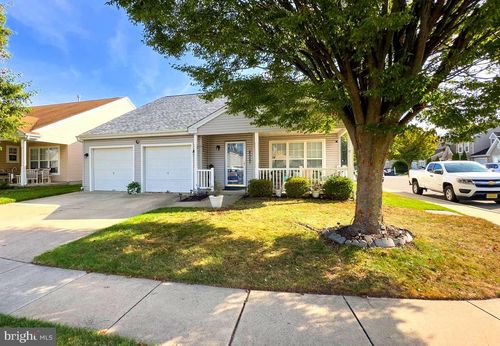 4527 Arrison Ct, PENNSAUKEN, NJ, 08109-3745 | Card Image