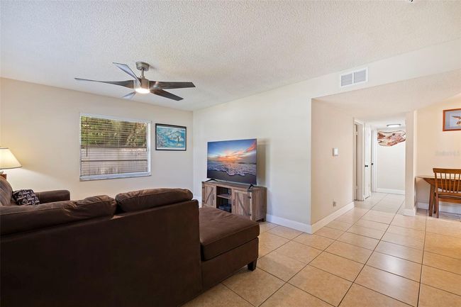 5733 66 Th Ln N, House other with 3 bedrooms, 1 bathrooms and null parking in St Petersburg FL | Image 7