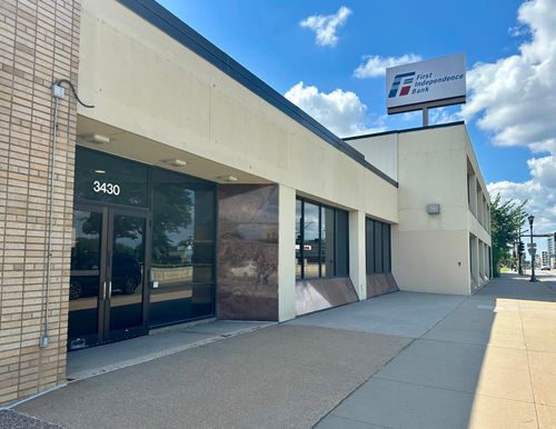 3410 University Ave Se, Minneapolis, MN, 55414-3328 | Card Image