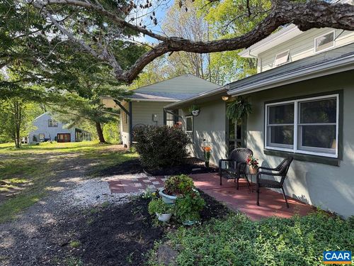 4177 Rolling Rd, Scottsville, VA, 24590-4239 | Card Image