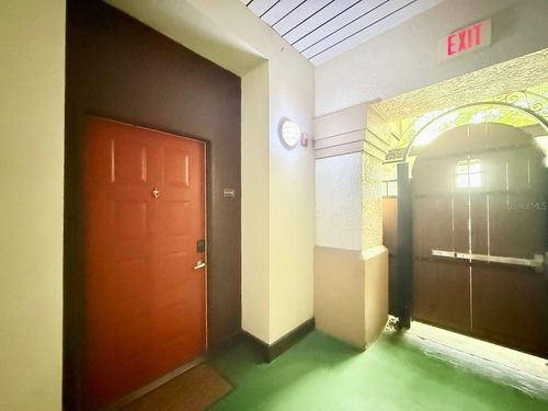 unit-919b-410 S Armenia Ave, TAMPA, FL, 33609-3547 | Card Image