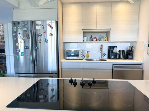 apt-412-2771 Taft St, Hollywood, FL, 33020-2957 | Card Image