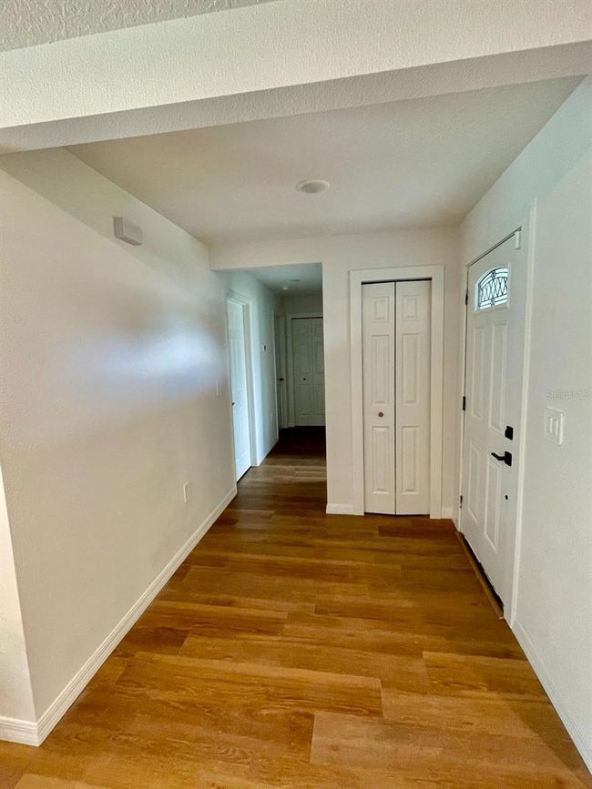 404 St Johns Ln, House other with 4 bedrooms, 2 bathrooms and null parking in POINCIANA FL | Image 5