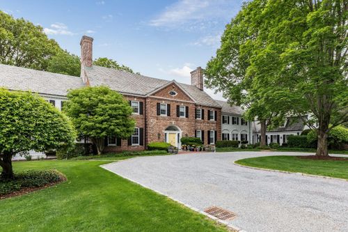 52 Piping Rock Rd, Locust Valley, NY, 11560-2227 | Card Image