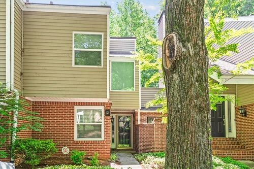 12 Dunwoody Springs Dr, Atlanta, GA, 30328-4552 | Card Image