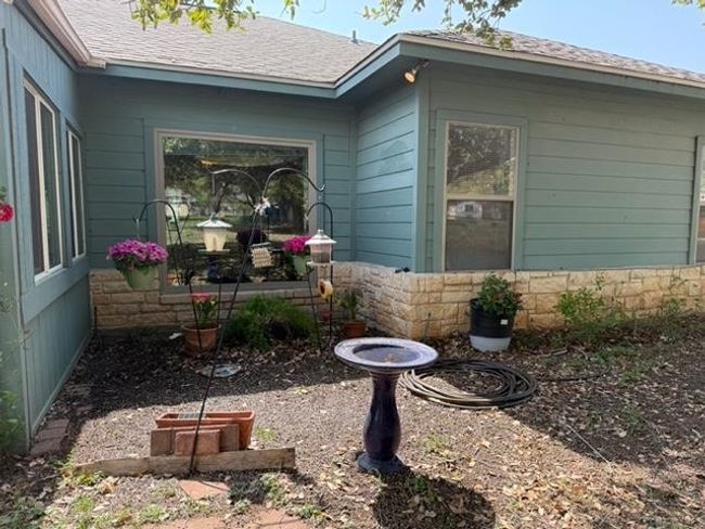 112 Penguin St, House other with 3 bedrooms, 2 bathrooms and null parking in Highland Haven TX | Image 18