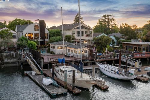 3127 Marina Dr, Alameda, CA, 94501-1639 | Card Image