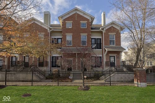 6633 Reserve Dr, Indianapolis, IN, 46220-1888 | Card Image