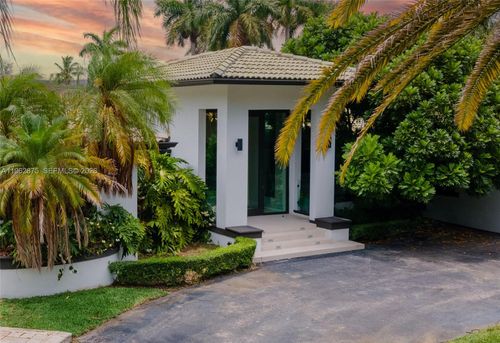 7300 Sw 77th Ave, Miami, FL, 33143-4004 | Card Image