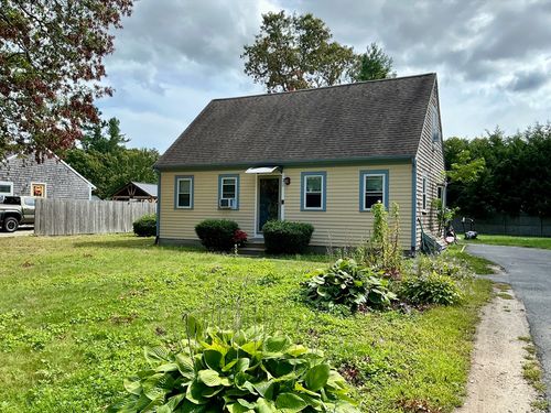 21 Chatham Ln, Mashpee, MA, 02649-2919 | Card Image