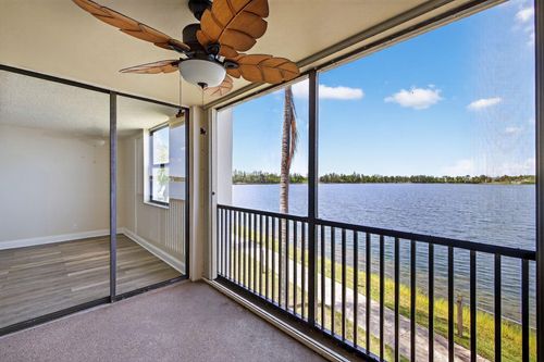 apt-208-117 Lake Emerald Dr, Oakland Park, FL, 33309-6268 | Card Image