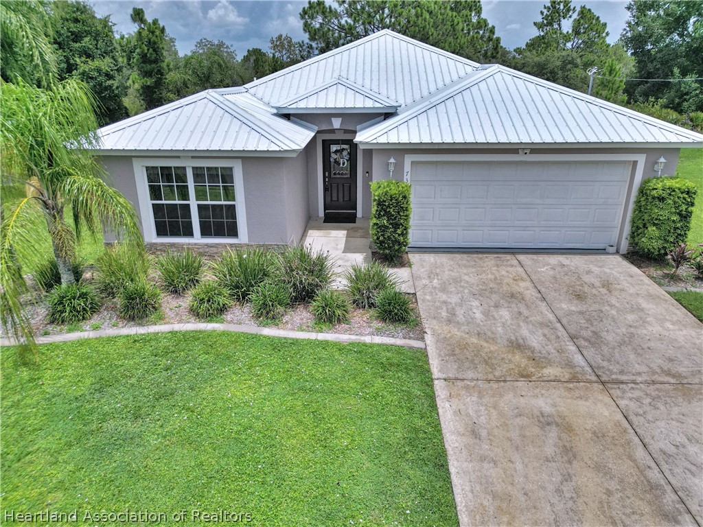 Ancha St, Sebring, FL 33872