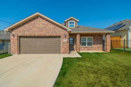 2016 Langston St, Fort Worth, TX, 76105-3621 | Card Image
