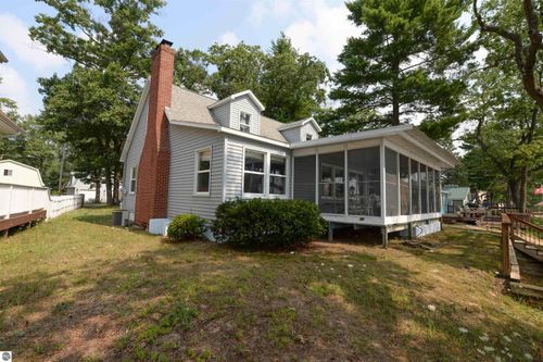 1594 Little Avenue, National City, MI, 48748 | Card Image