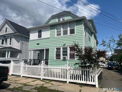 3rd-fl-744 Park St, Bridgeport, CT, 06608-1125 | Card Image