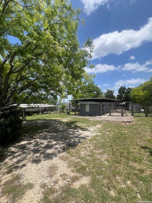 496 Glenn Dr, Canyon Lake, TX, 78133-3424 | Card Image