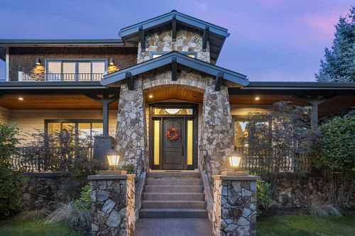 61454 Cultus Lake Ct, Bend, OR, 97702-9179 | Card Image
