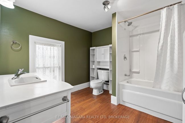 87 King St, Home with 2 bedrooms, 2 bathrooms and 3 parking in Port Colborne ON | Image 17