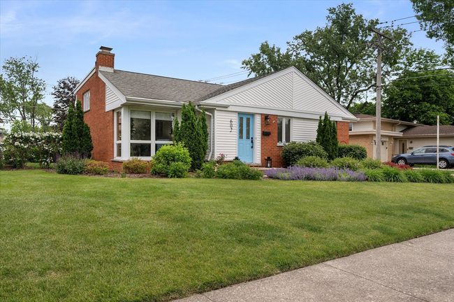 602 E Park Ave, House other with 3 bedrooms, 2 bathrooms and 2 parking in Elmhurst IL | Image 30
