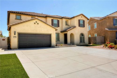 11234 Owens St, Corona, CA, 92883 | Card Image