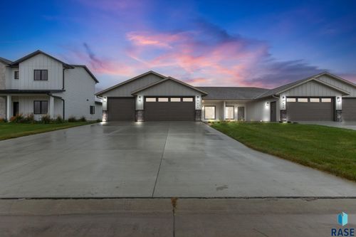 2-505 Mill Pond Rd, Rock Rapids, IA, 51246-2113 | Card Image