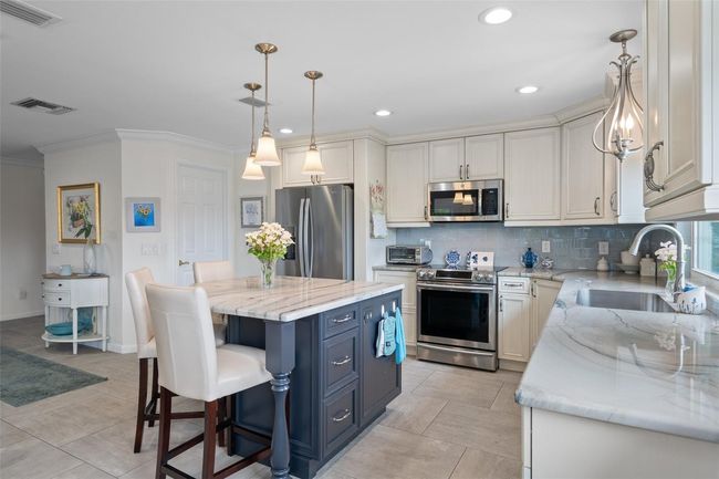 378 Tennessee Ave, House other with 3 bedrooms, 3 bathrooms and null parking in CRYSTAL BEACH FL | Image 16